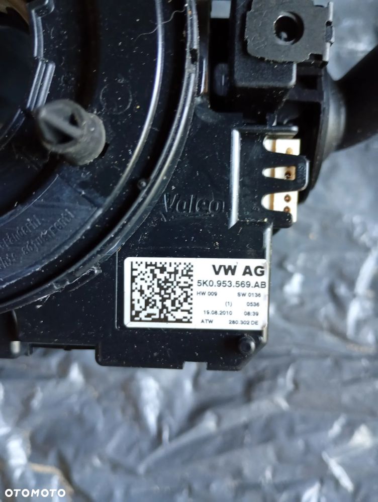 Przełącznik Zespolony Pająk Passat B7 5K0953569AB - 2