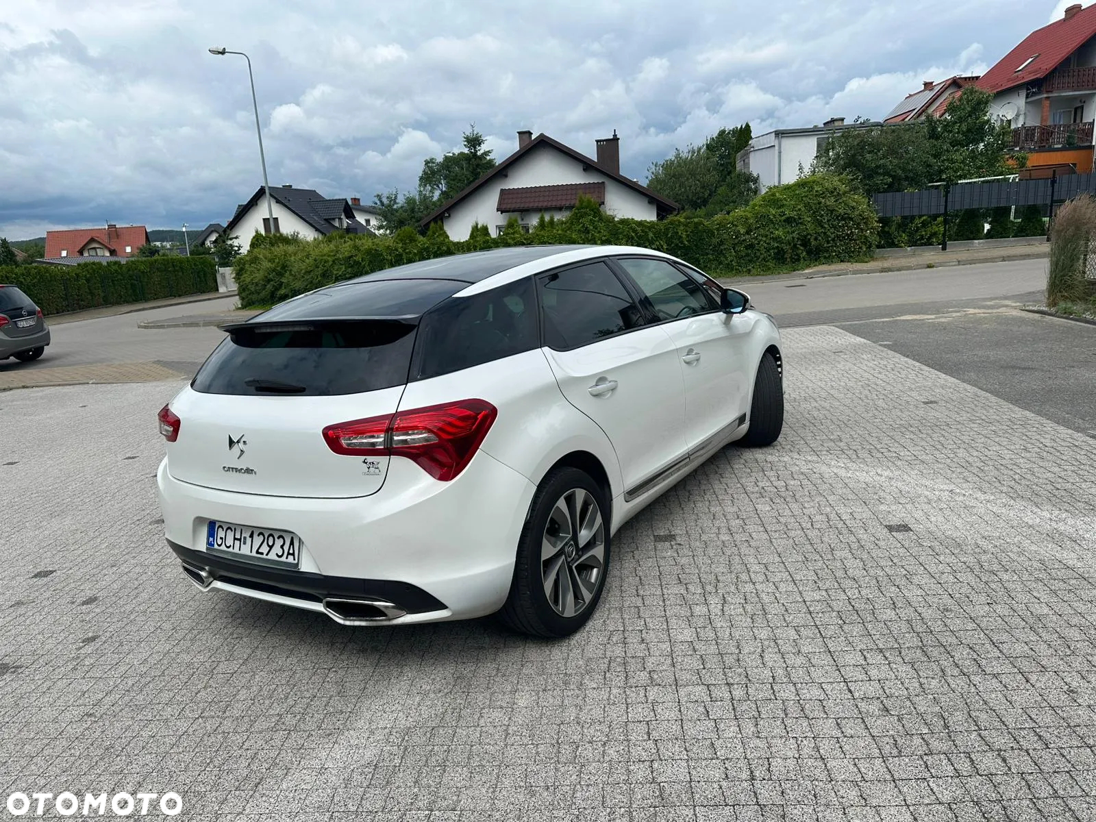 Citroën DS5 1.6 THP SoChic - 9