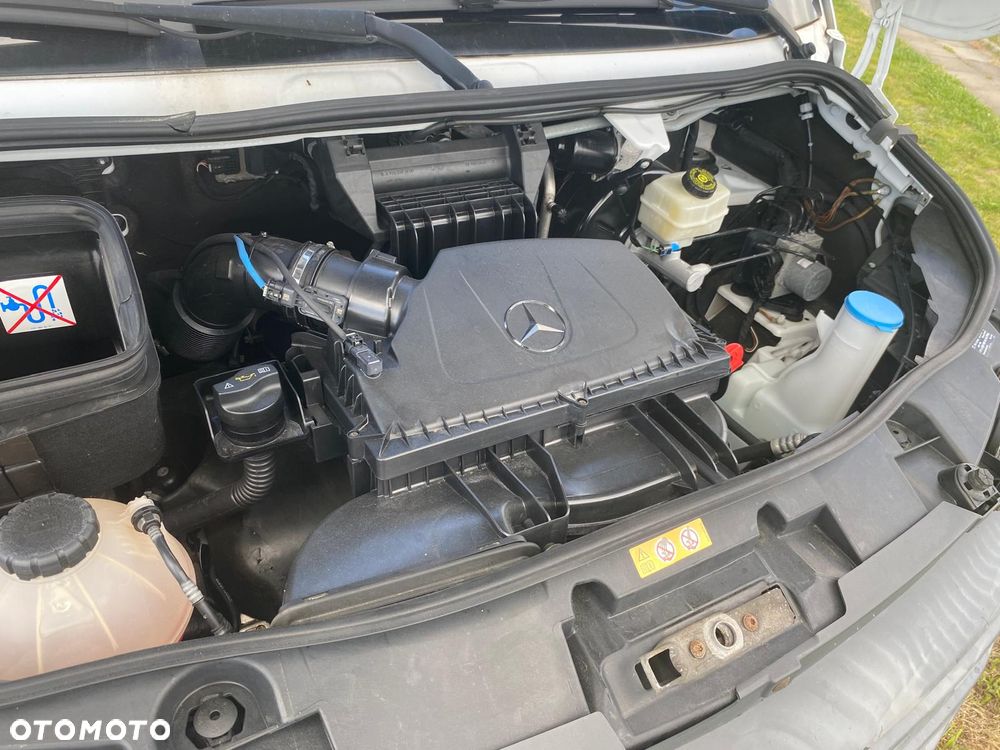 Mercedes-Benz Sprinter - 22