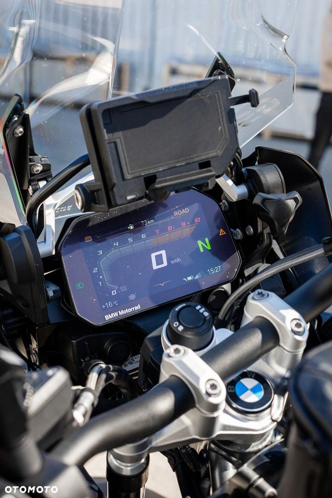 BMW R - 8