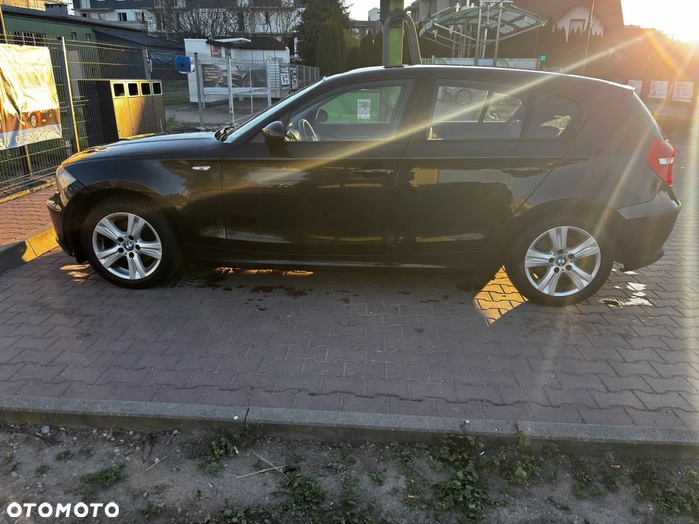 BMW Seria 1 118i - 5