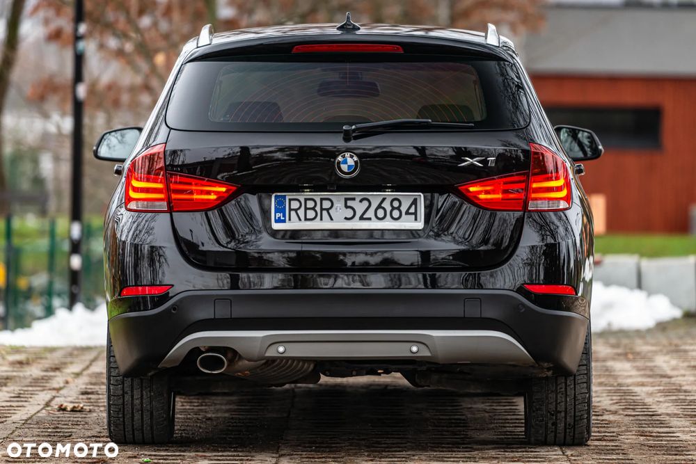 BMW X1 xDrive18d Sport Line - 17
