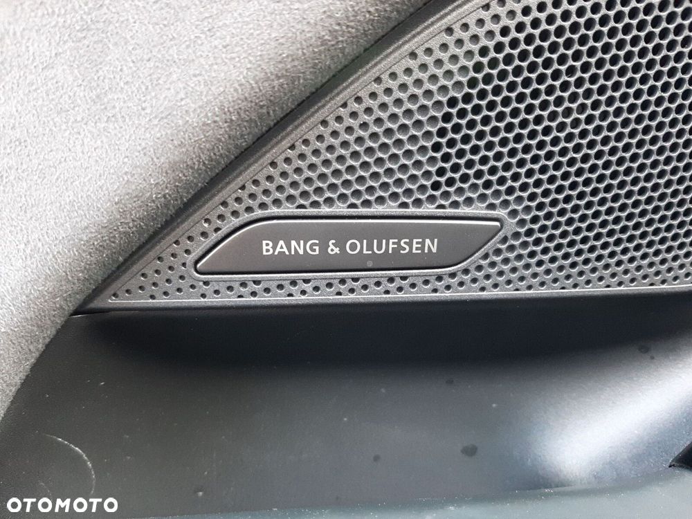 Audi A6 Avant e-tron - 28