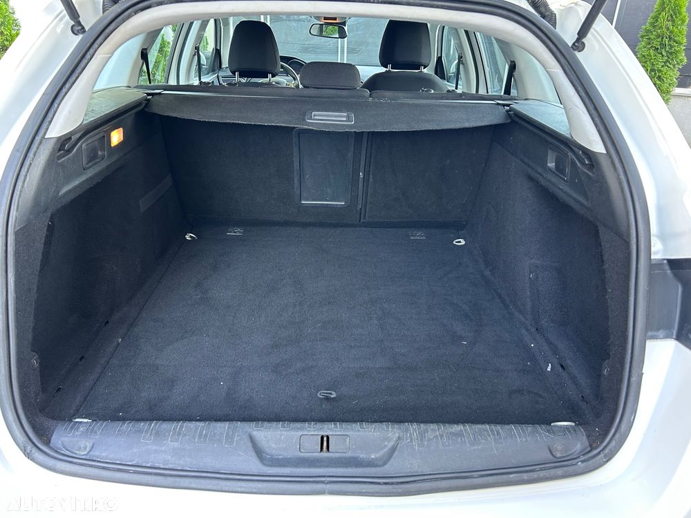 Peugeot 308 SW 1.6 BlueHDi FAP STT Access - 11
