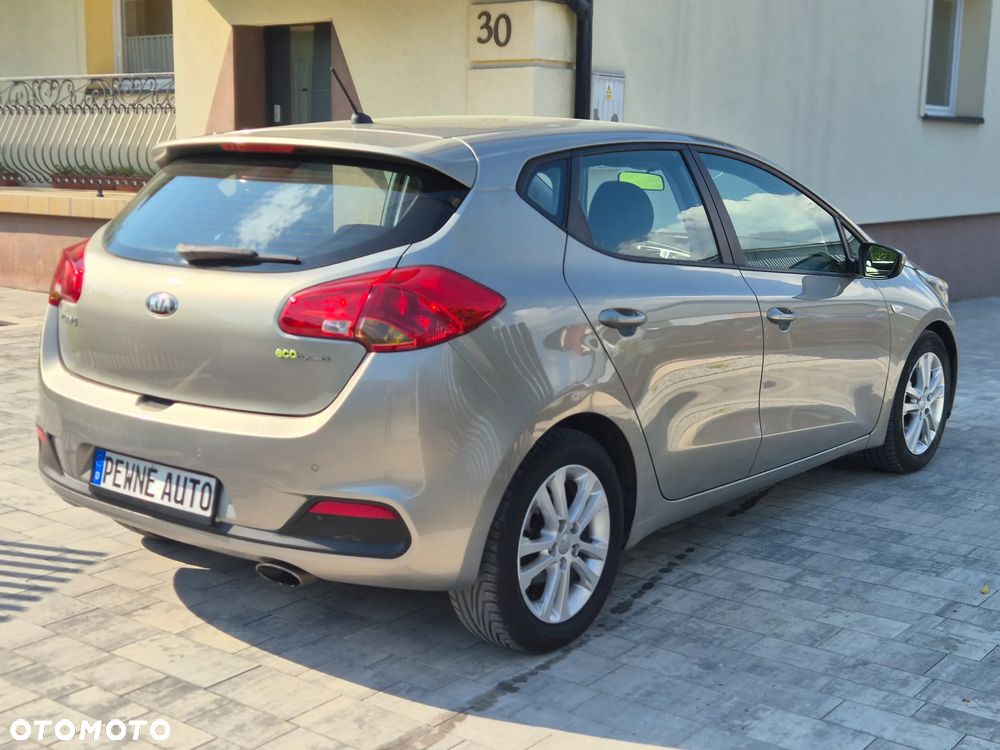 Kia Ceed 1.4 CVVT ISG Spirit - 8