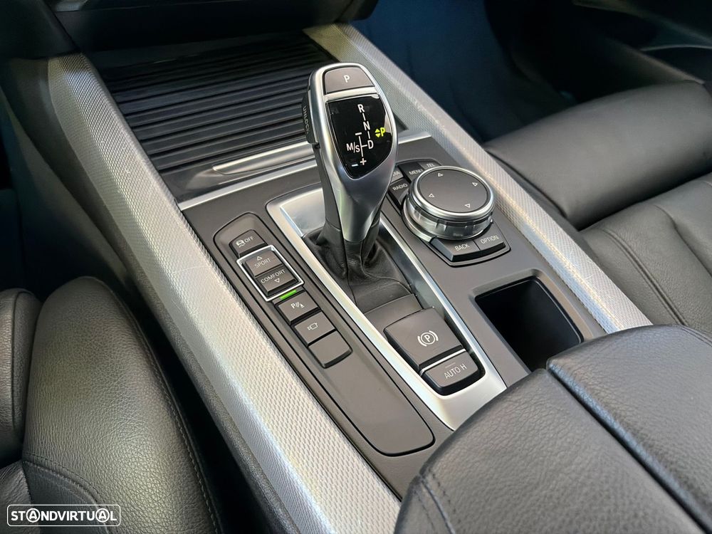 BMW X5 25 d sDrive Pack M - 57