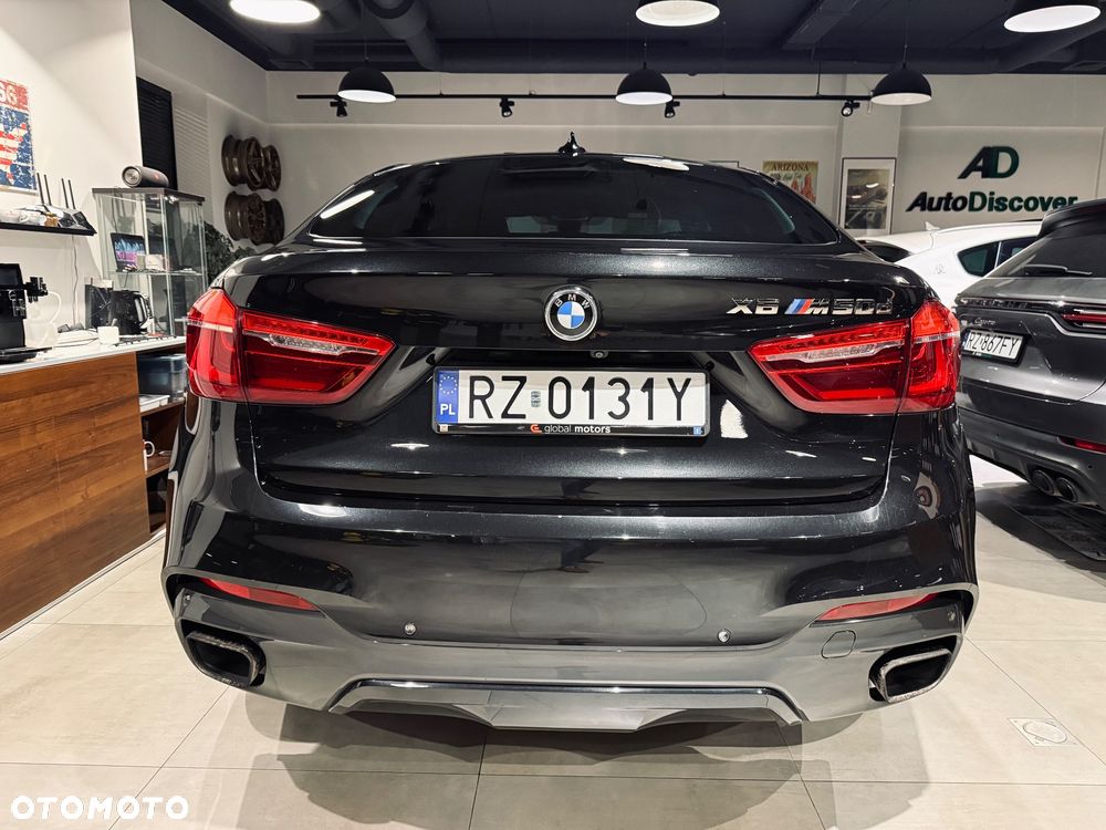 BMW X6M - 9