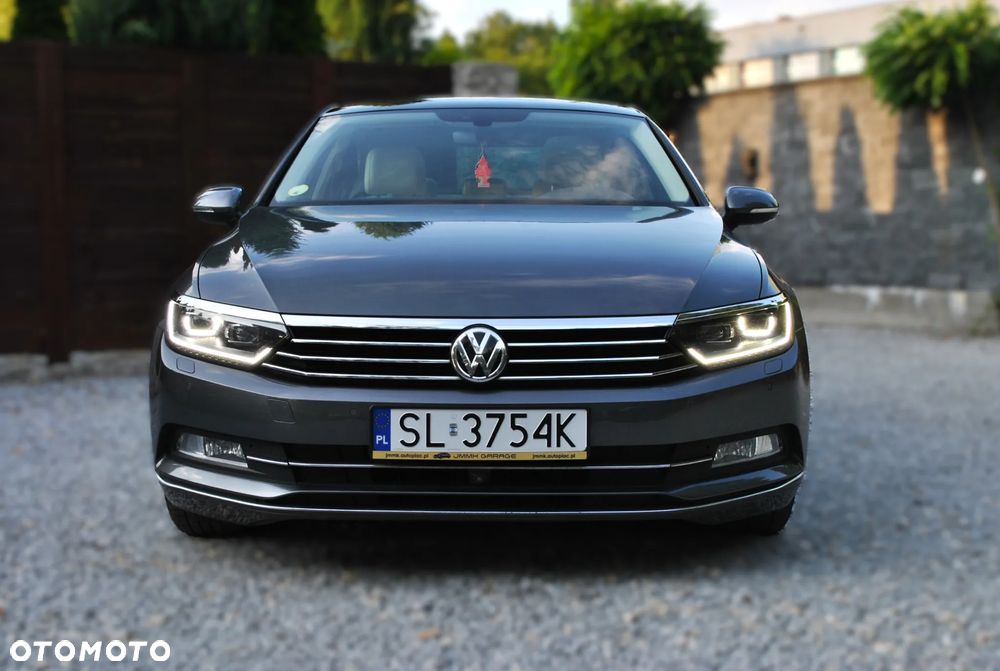 Volkswagen Passat - 9