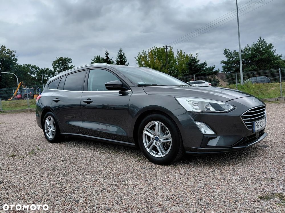 Ford Focus 1.5 EcoBoost Titanium - 2
