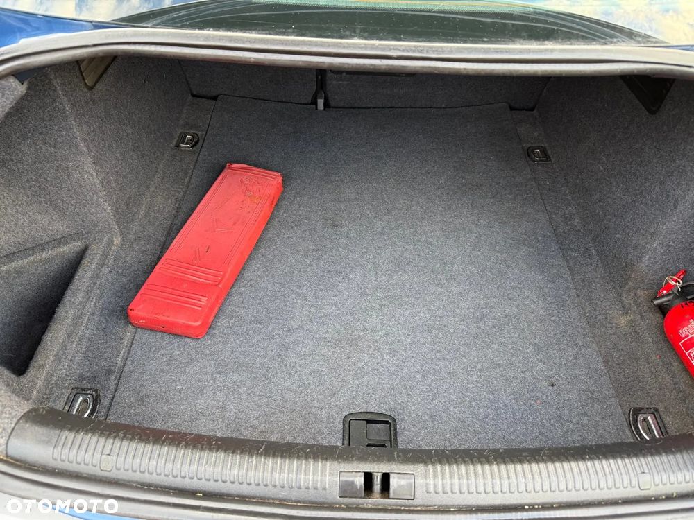 Audi A4 ver-2-0-multitronic - 6