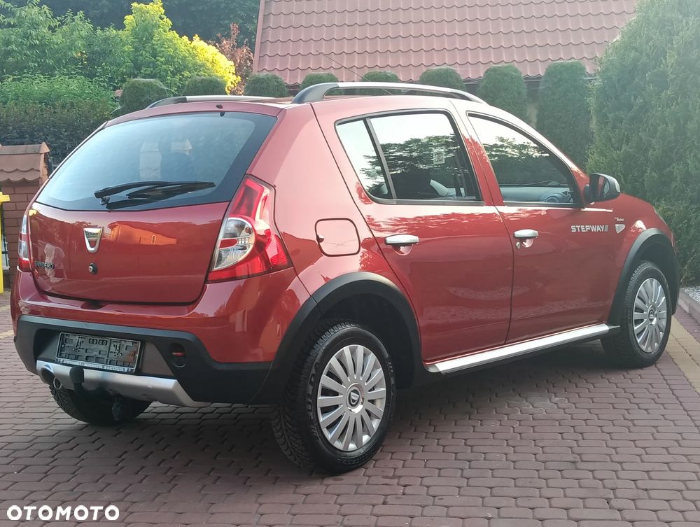 Dacia Sandero Stepway 1.6 - 6