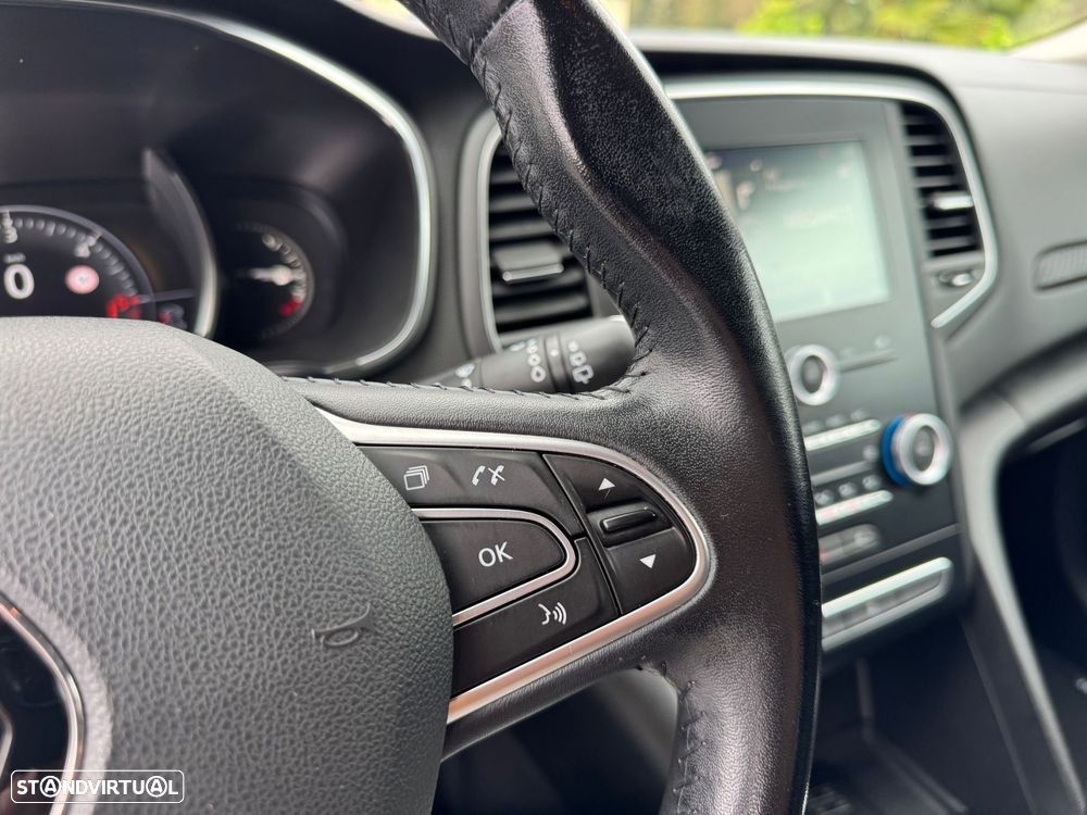 Renault Mégane 1.5 dCi Zen - 19