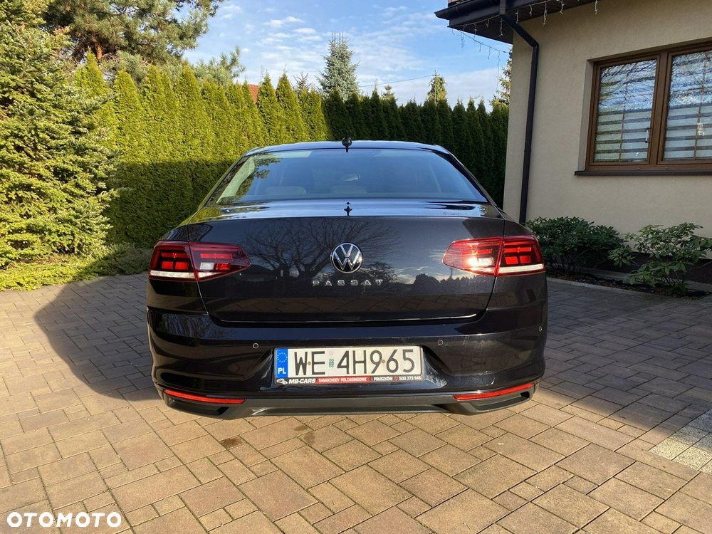 Volkswagen Passat 1.5 TSI EVO Essence - 17