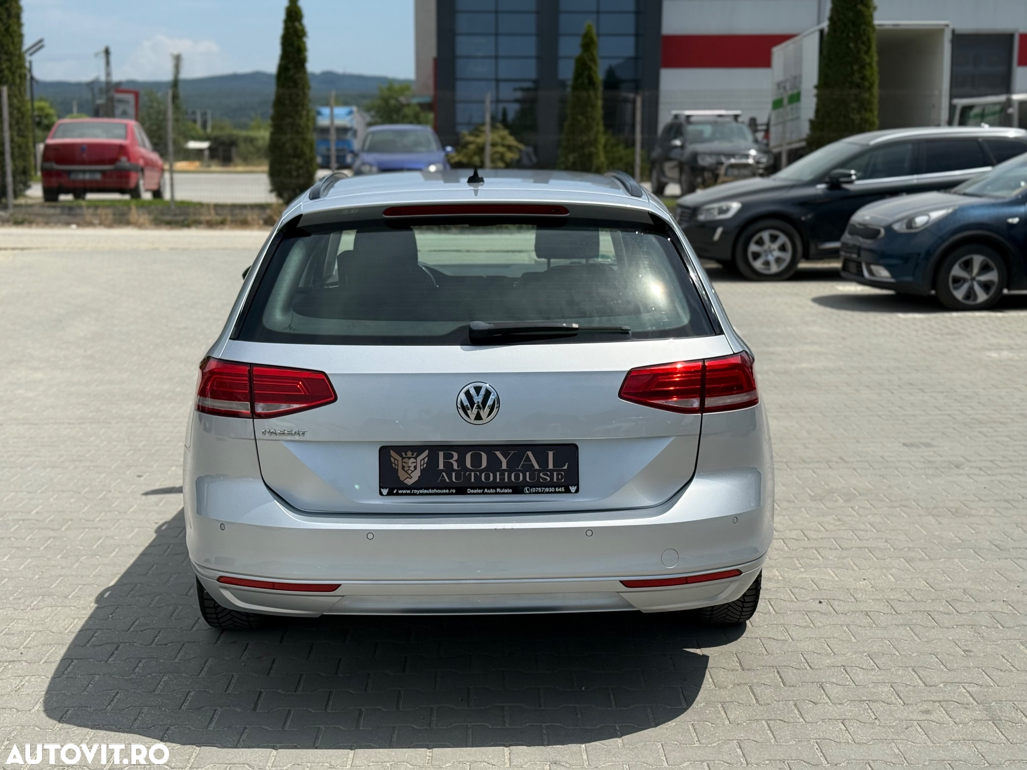 Volkswagen Passat Variant 2.0 TDI DSG Comfortline - 8