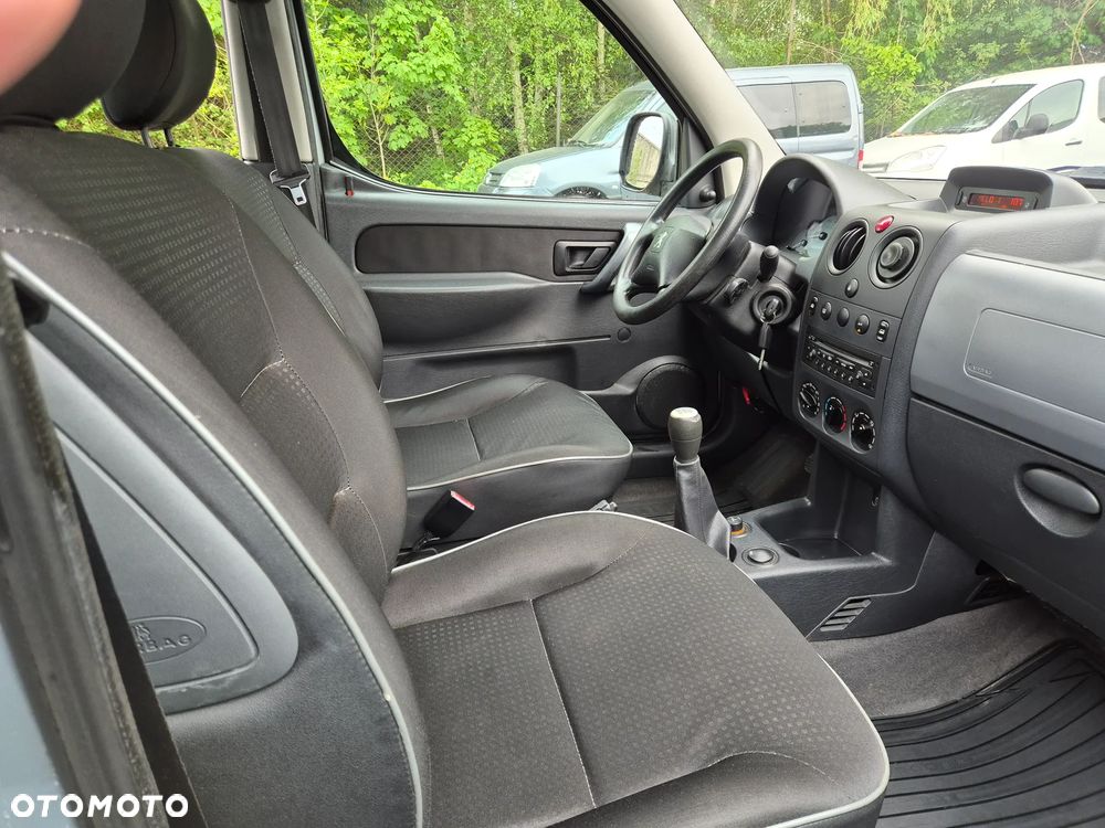 Peugeot Partner Kombi 110 Premium - 20