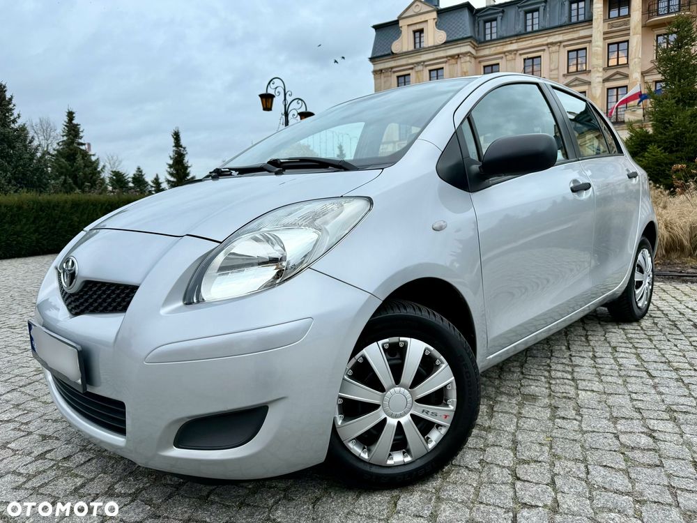 Toyota Yaris 1.0 Luna Start - 2
