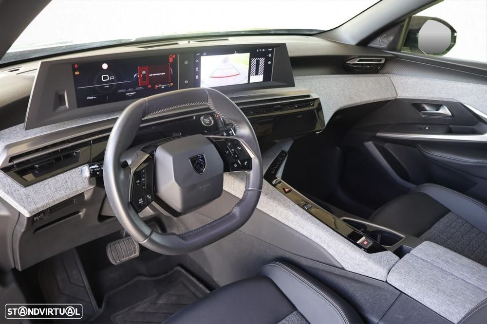 Peugeot 5008 1.2 Hybrid Allure e-DCS6 - 31