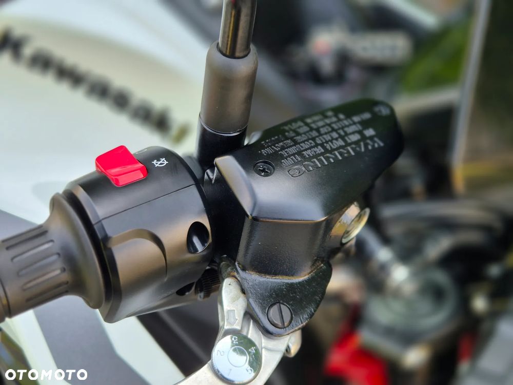 Kawasaki Z 900 - 22