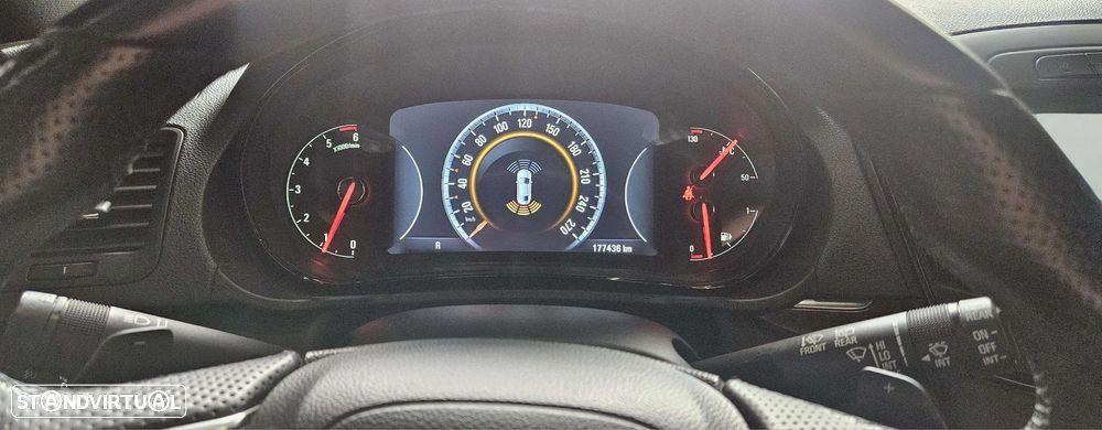 Opel Insignia Sports Tourer - 25