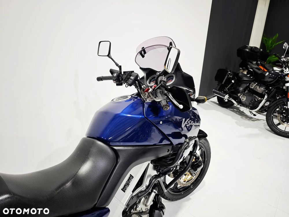 Suzuki V-STROM - 13