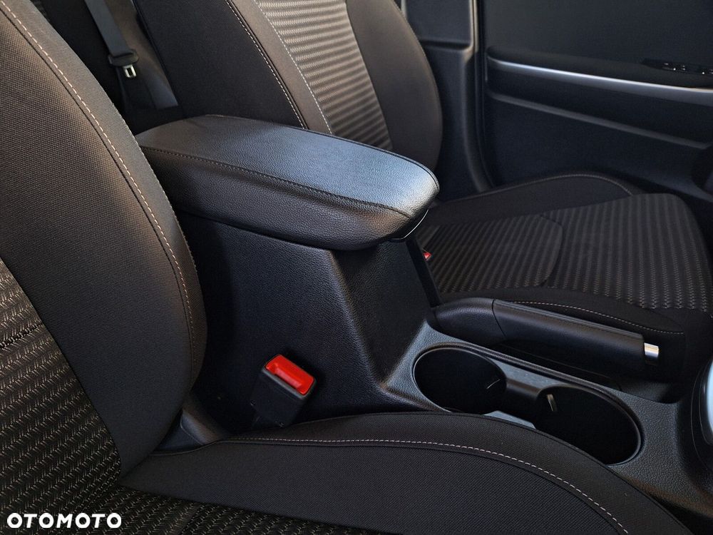 Kia Ceed 1.5 T-GDI M DCT - 39