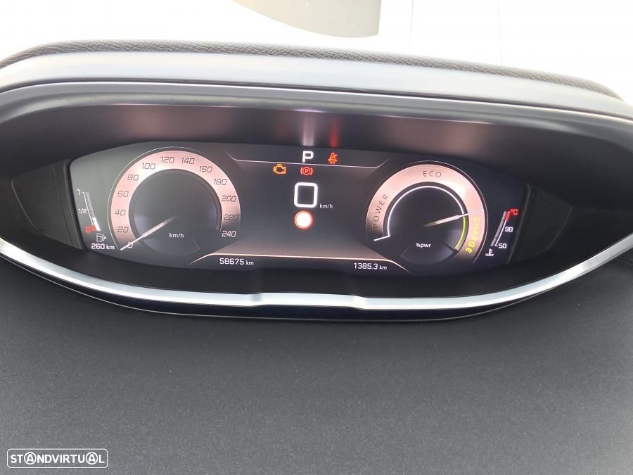 Peugeot 3008 1.2 PureTech GT EAT8 - 29