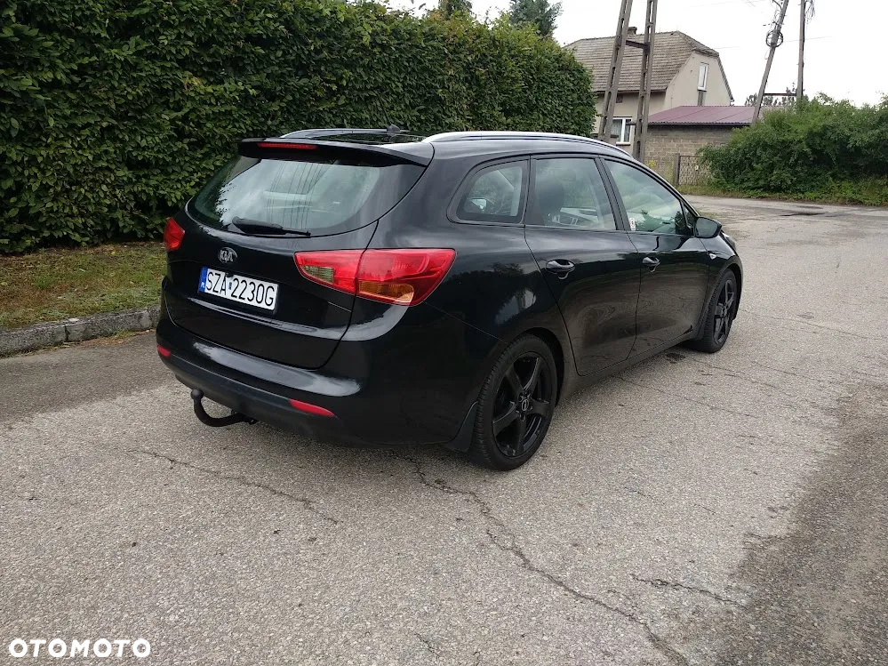 Kia Ceed Cee'd 1.6 CRDi M - 17