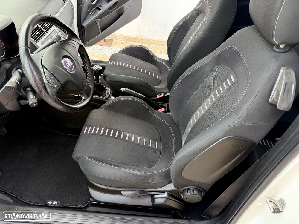 Fiat Punto 1.3 Multijet Trofeo - 42