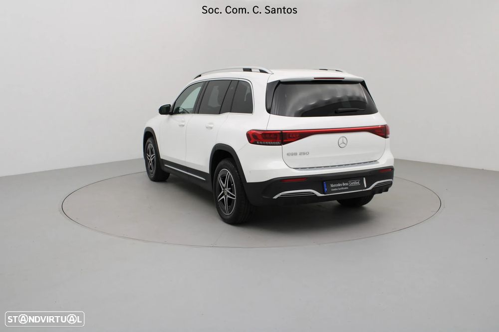 Mercedes-Benz EQB 250 AMG Line - 8