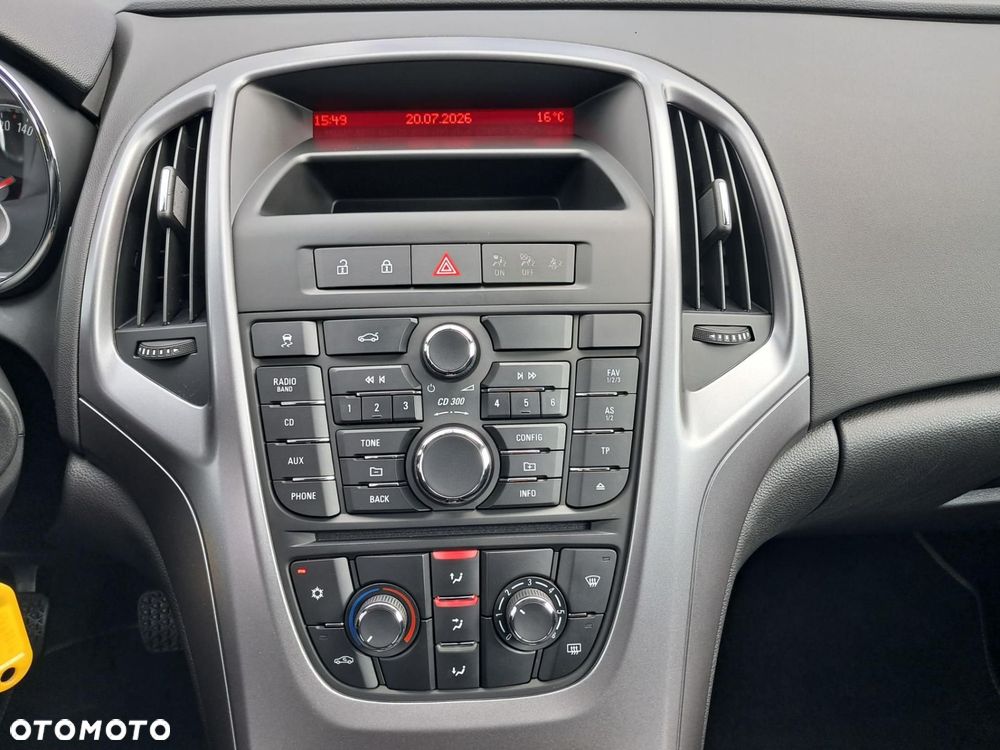 Opel Astra - 20