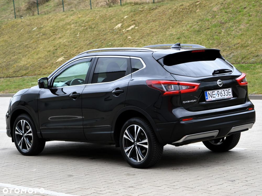 Nissan Qashqai 1.2 DIG-T Tekna EU6 - 4