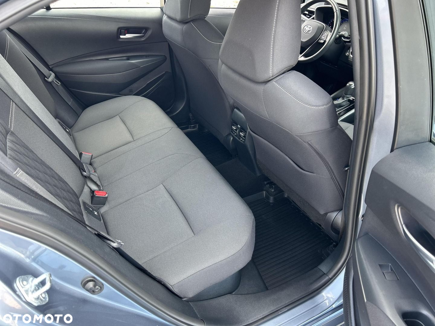 Toyota Corolla - 14