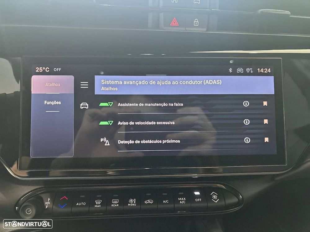 Alfa Romeo Junior 1.2 Speciale eDCT6 - 14