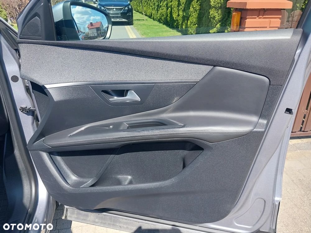 Peugeot 3008 2.0 BlueHDi Allure - 22