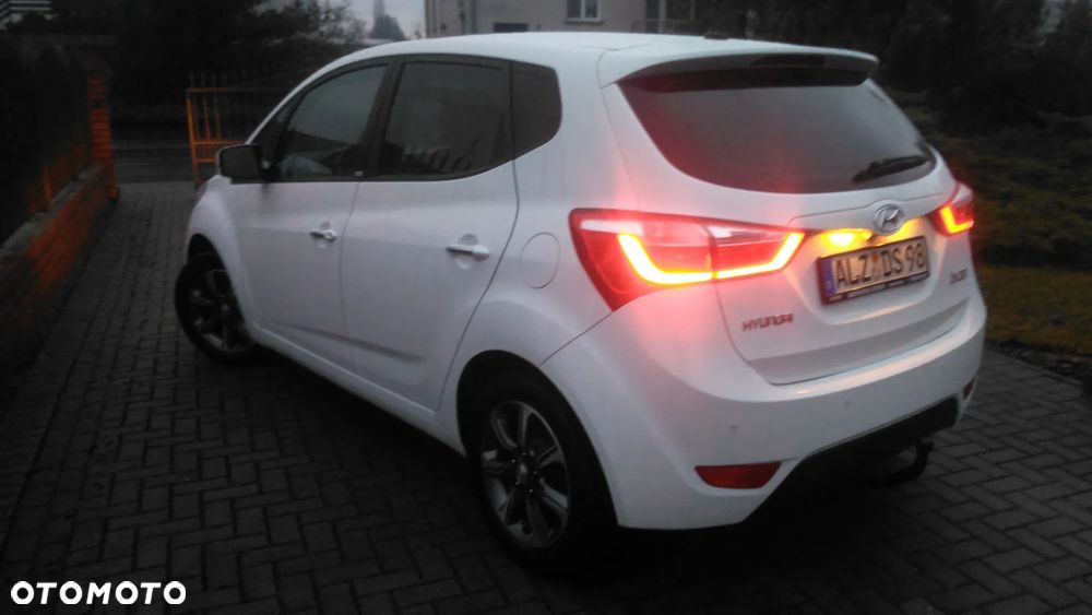 Hyundai ix20 1.6 Premium - 9