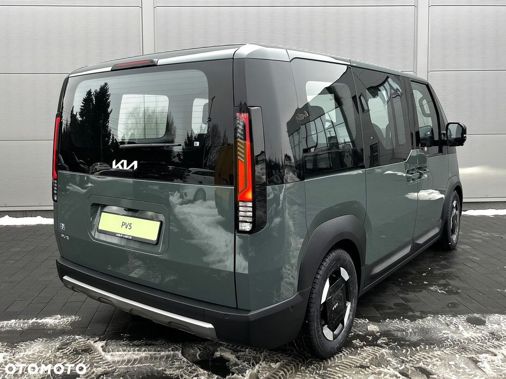 Kia PV5 71.2kWh - 8