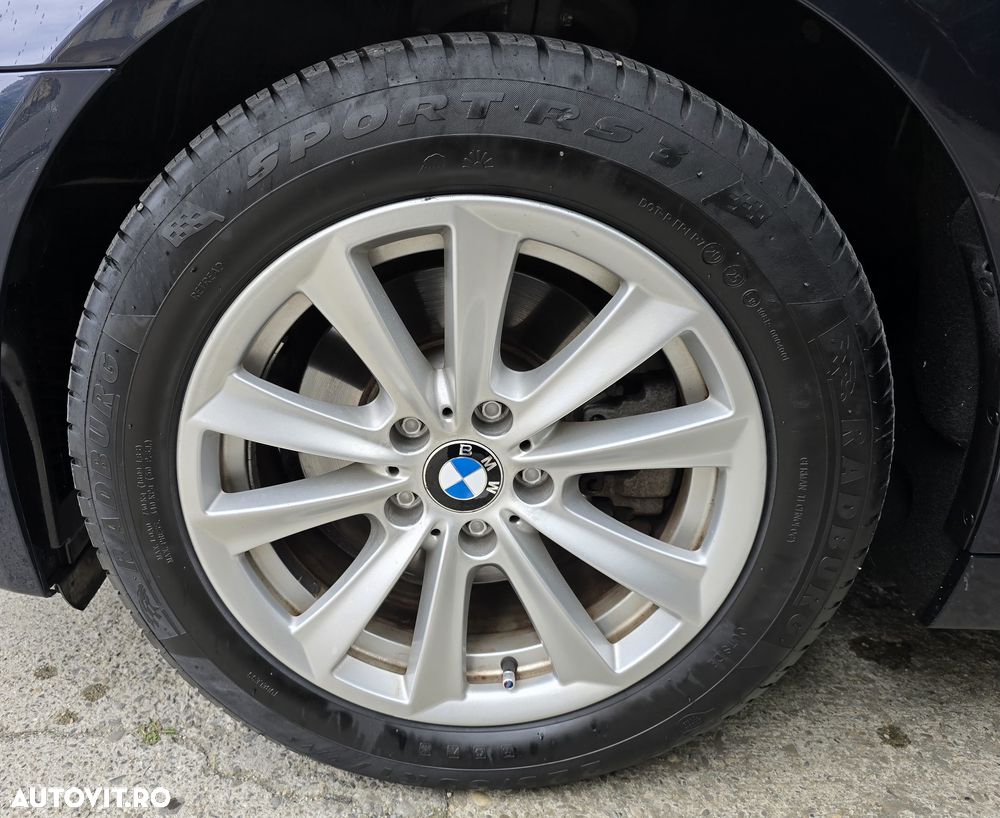 BMW Seria 5 520d - 22
