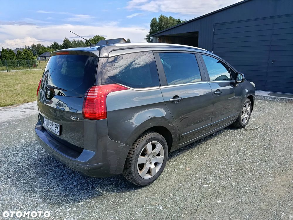 Peugeot 5008 2.0 HDi Family 7os - 6