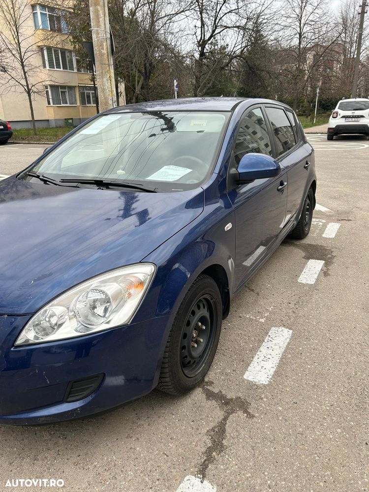 Kia Ceed 1.4 GSL BEST - 2