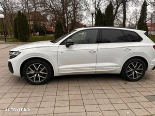 Volkswagen Touareg V6 TDI R-Style - 1