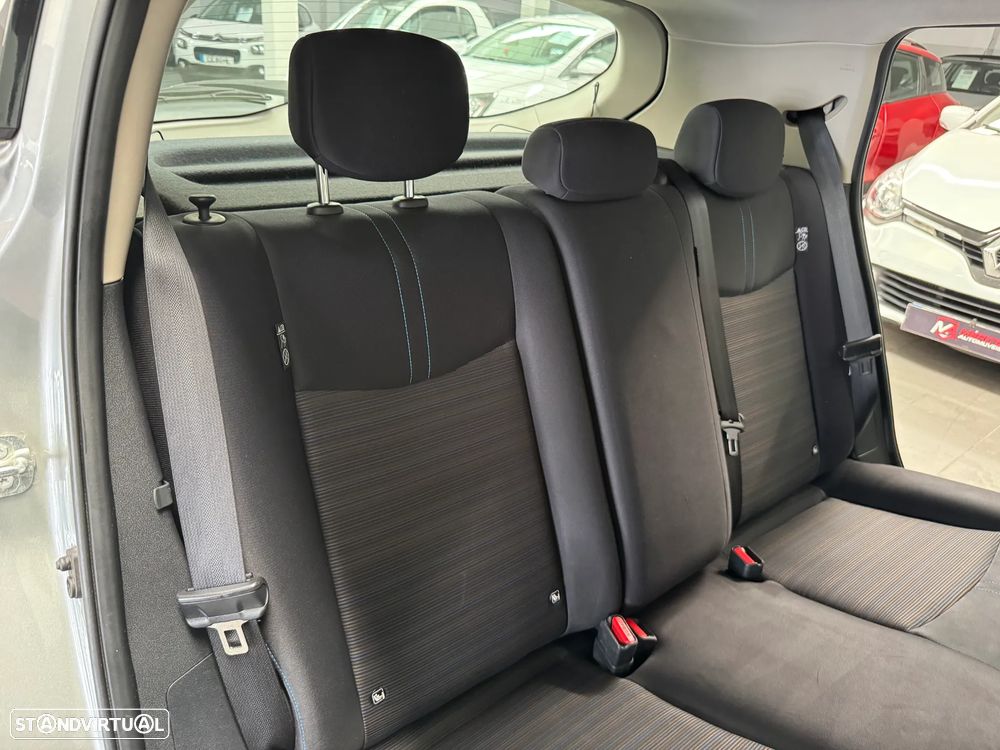 Nissan Leaf Acenta - 21