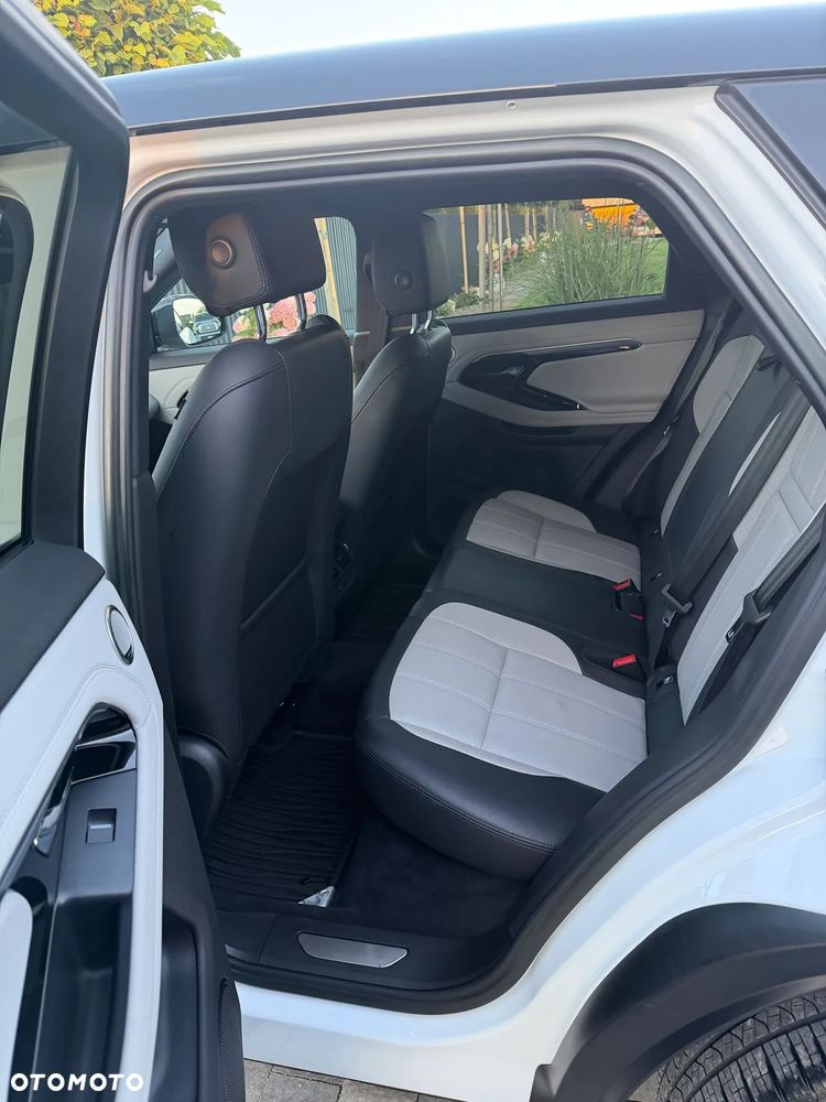 Land Rover Range Rover Evoque 2.0 D200 mHEV R-Dynamic SE - 28