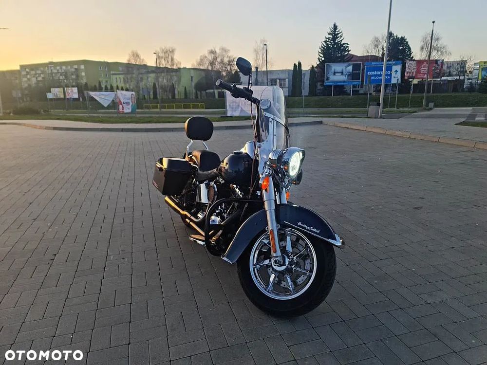 Harley-Davidson Softail Heritage Classic - 14