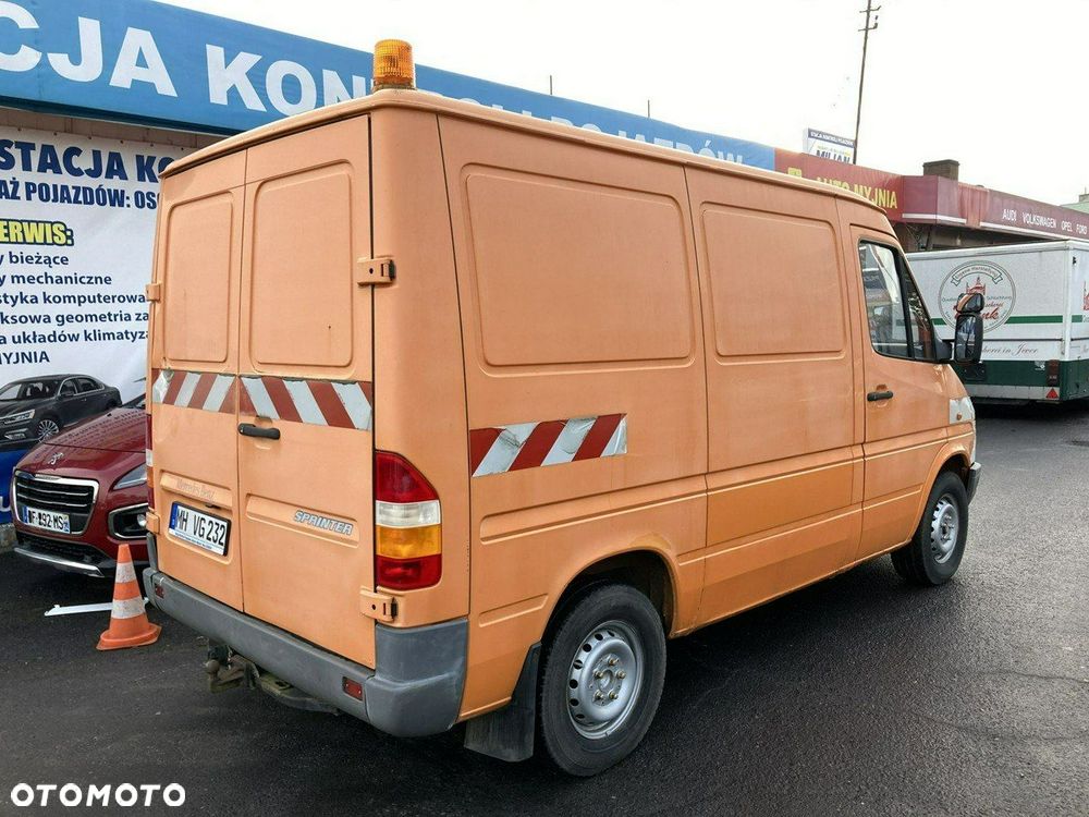 Mercedes-Benz Sprinter - 8