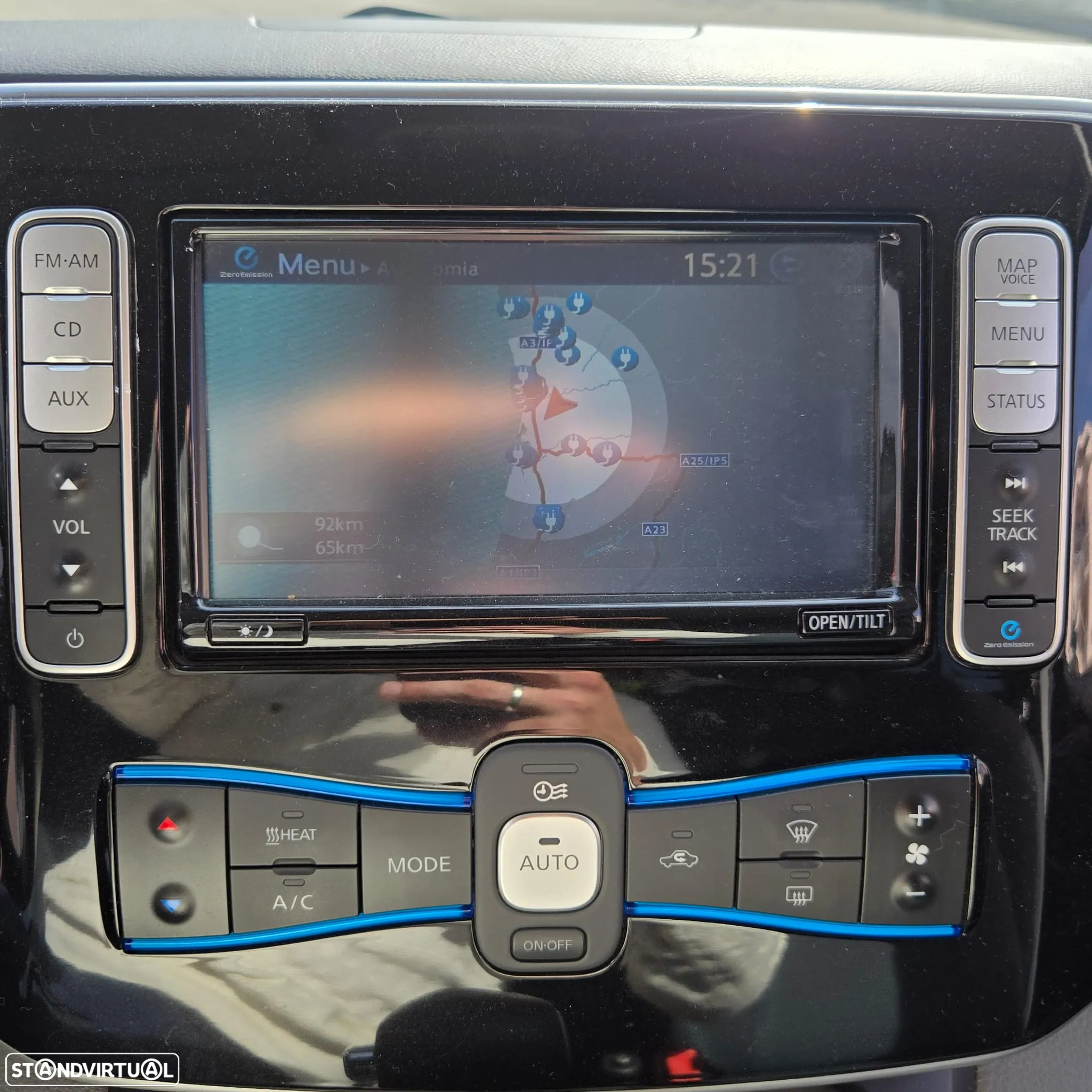 Nissan e-NV200 Evalia 5L Navegador - 24
