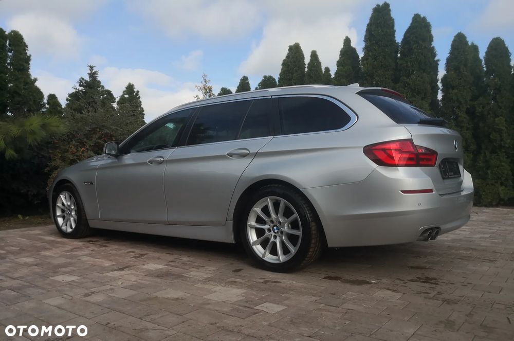 BMW 5 Series 2010 photo 5