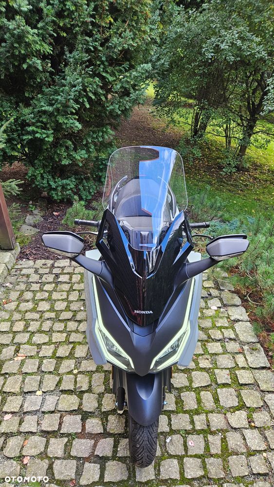 Honda NSS - 16