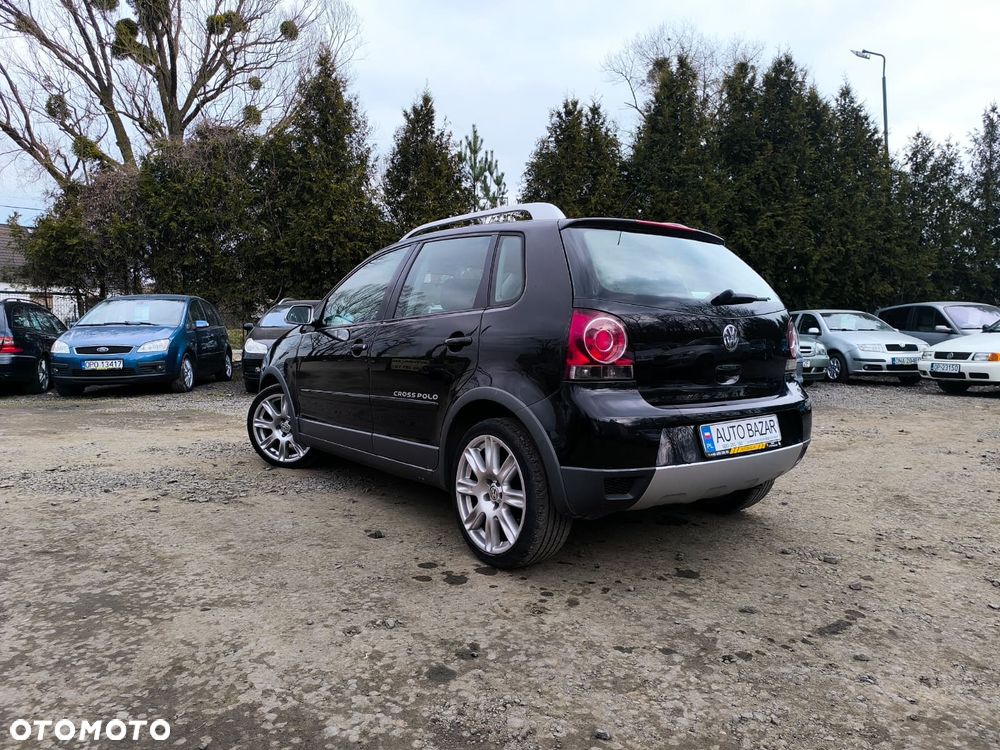 Volkswagen Polo - 7
