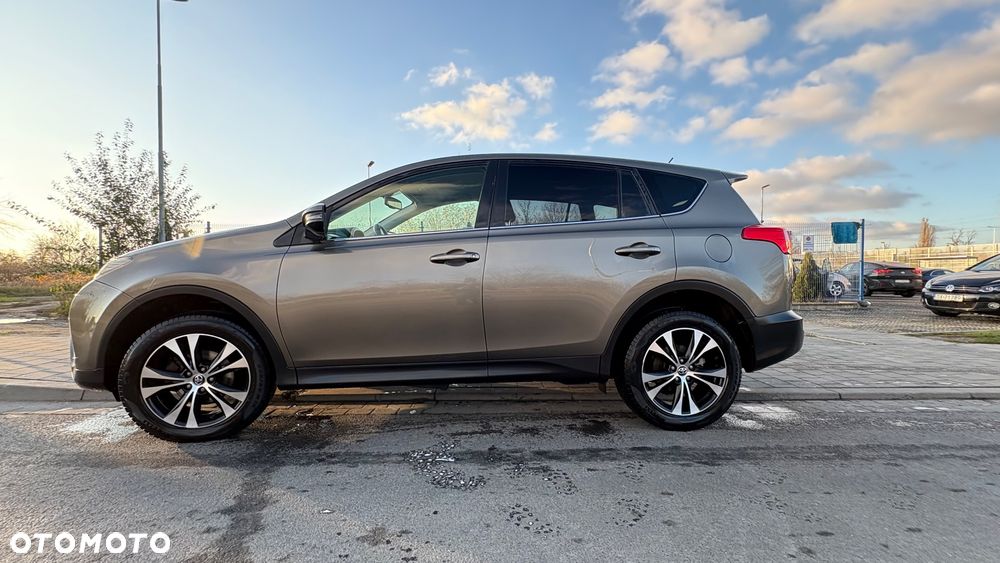 Toyota RAV4 2.0 D-4D Premium 4x2 - 1