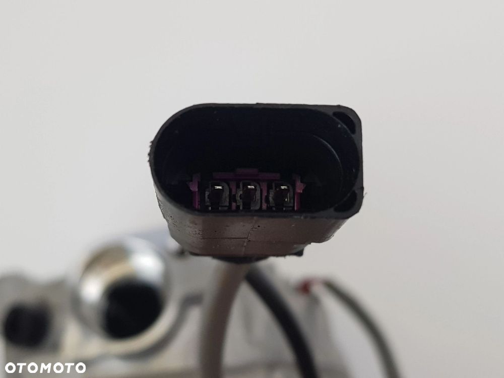 Kompresor Sprężarka klimatyzacji Porsche Cayman 982 718 992260601G - 8